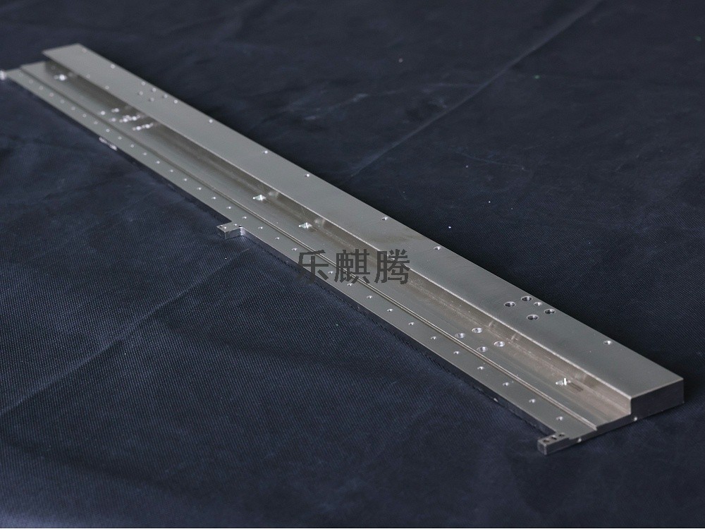 半導(dǎo)體導(dǎo)軌