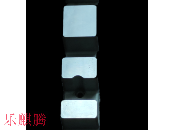 東莞機(jī)械配件加工