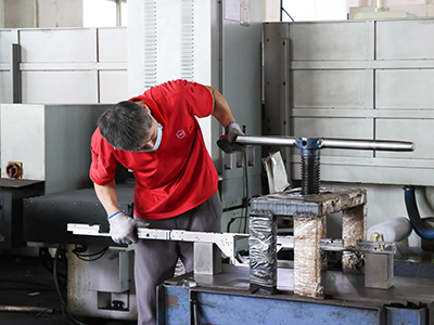 樂(lè)麒騰生產(chǎn)車間