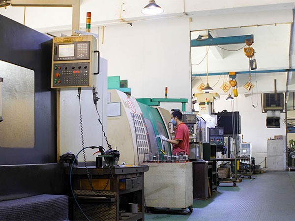 樂麒騰-公司生產車間