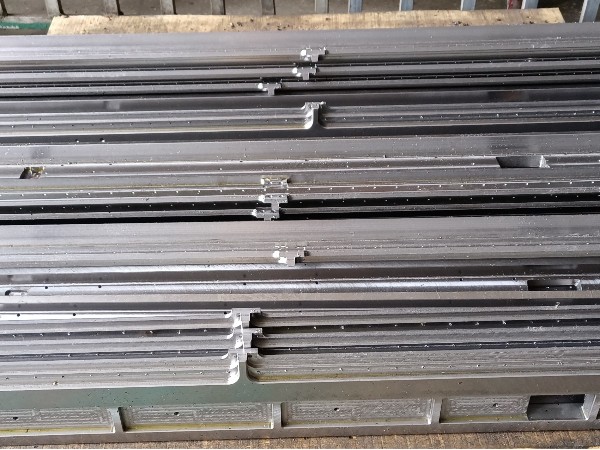 翻砂鋁底座定制加工-廣東樂(lè)麒騰